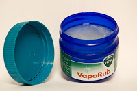 Vicks Kremin Faydaları ve Zararları Nelerdir? Ne İçin Kullanılır, Hangi Durumlarda Asla Kullanılmamalıdır? -Bölüm 1- Vicks Kremin Faydaları ve Zararları Nelerdir? Ne İçin Kullanılır, Hangi Durumlarda Asla Kullanılmamalıdır? -Bölüm 1-