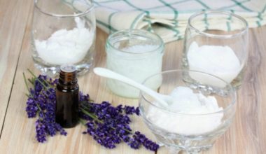 Evde Kendi Doğal Deodorantınızı Yapın Evde Kendi Doğal Deodorantınızı Yapın